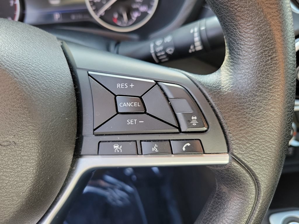Certified 2025 Nissan Sentra SV FWD image 19