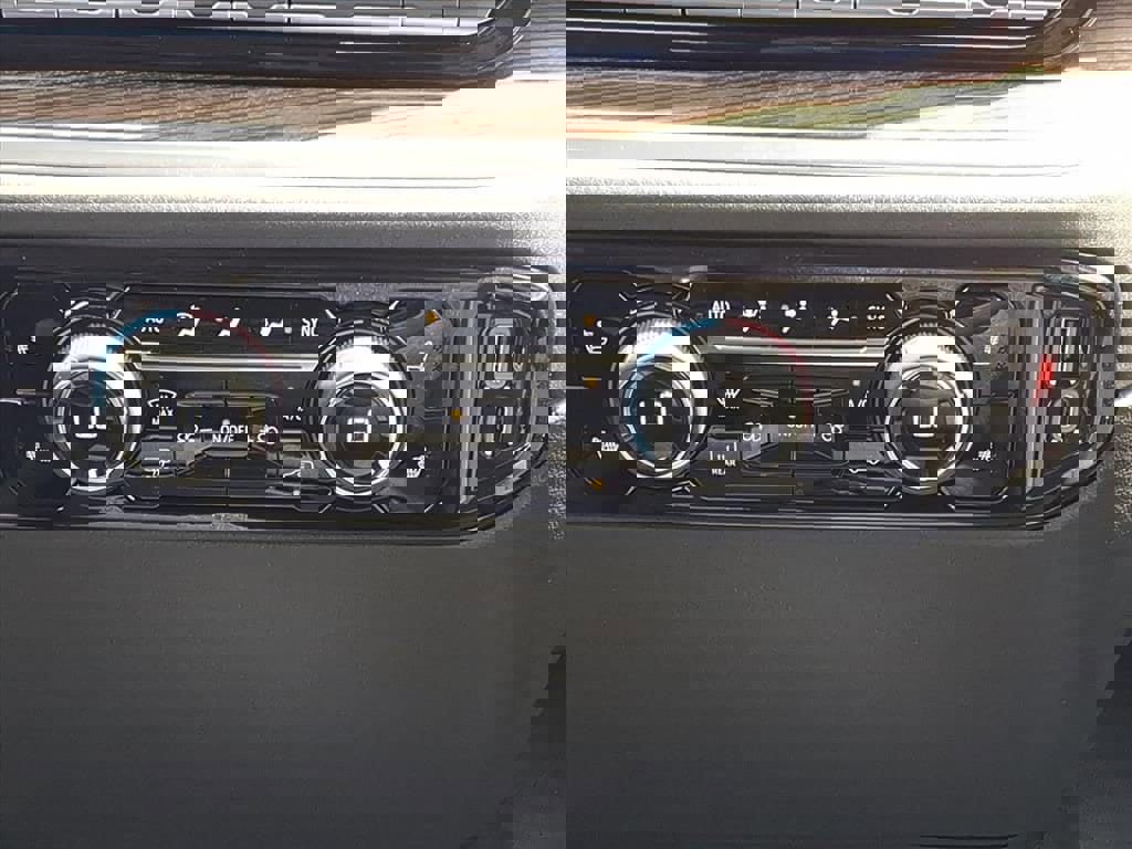 New 2026 Chevrolet Silverado 1500 LT w/ Texas Edition Plus image 16