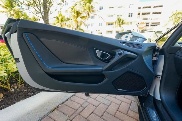 Used 2020 Lamborghini Huracan EVO AWD/4WD image 55