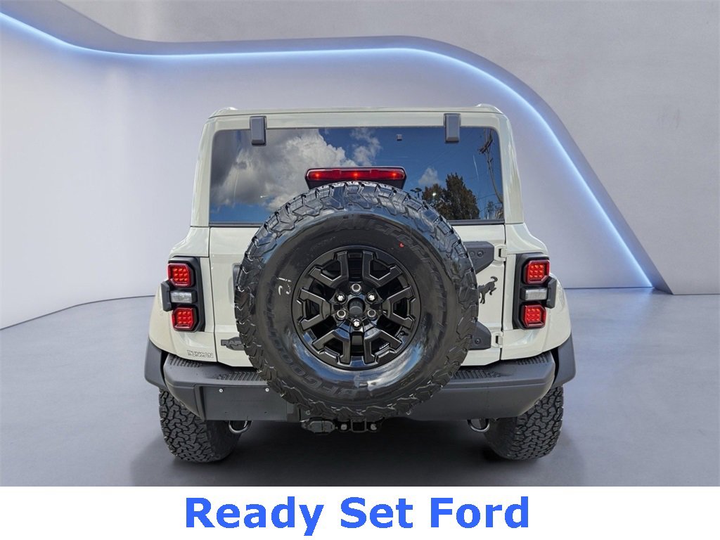 New 2025 Ford Bronco Raptor image 4