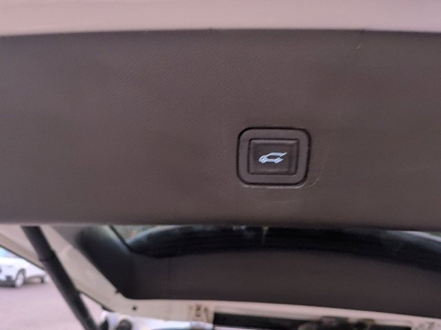 Certified 2023 Chevrolet Traverse LT image 13