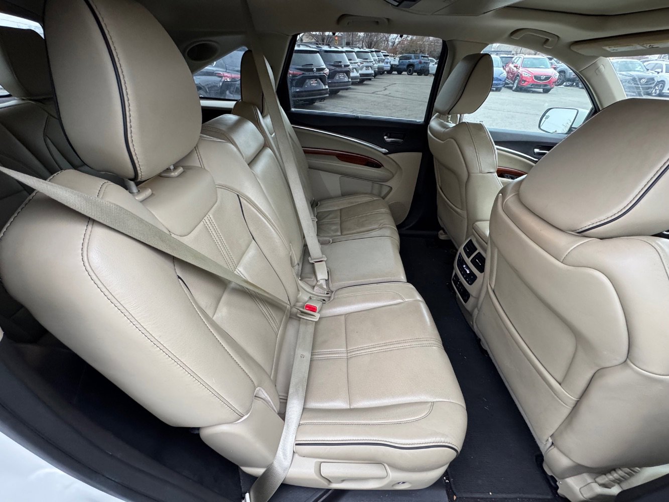 Used 2017 Acura MDX SH-AWD image 18