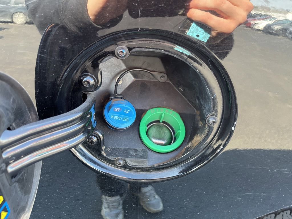 Used 2024 RAM 2500 Laramie image 22