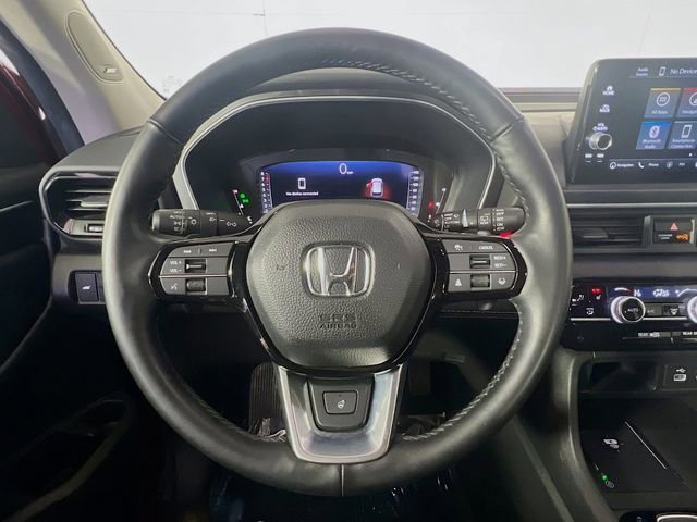 Used 2025 Honda Pilot Elite image 15