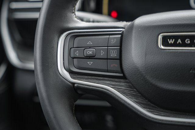 Used 2022 Jeep Wagoneer Series III w/ Premium Group I image 36