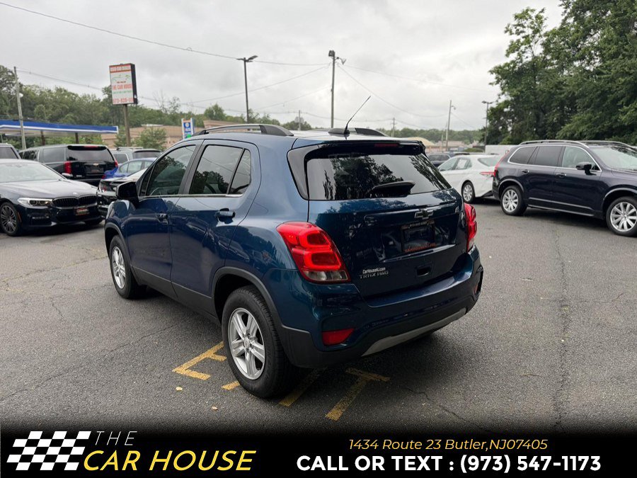 Used 2020 Chevrolet Trax LT w/ Driver Confidence Package AWD/4WD image 10