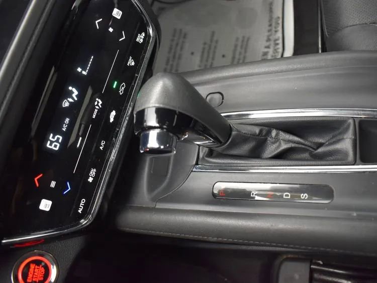 Used 2020 Honda HR-V EX-L image 36