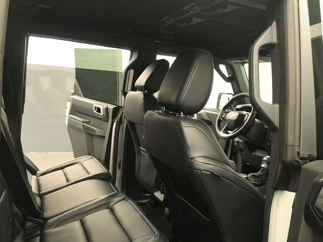 New 2026 Ford Bronco Outer Banks AWD/4WD image 16
