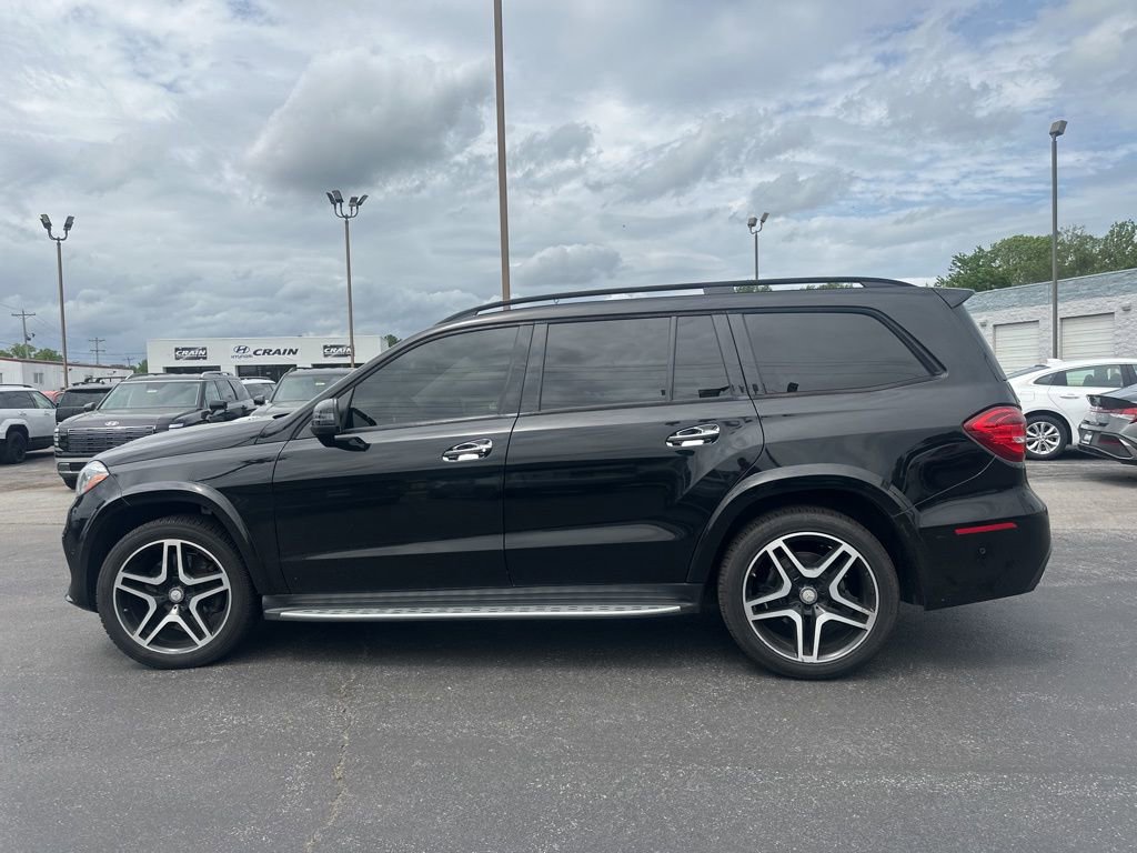 Used 2017 Mercedes-Benz GLS 550 4MATIC image 11