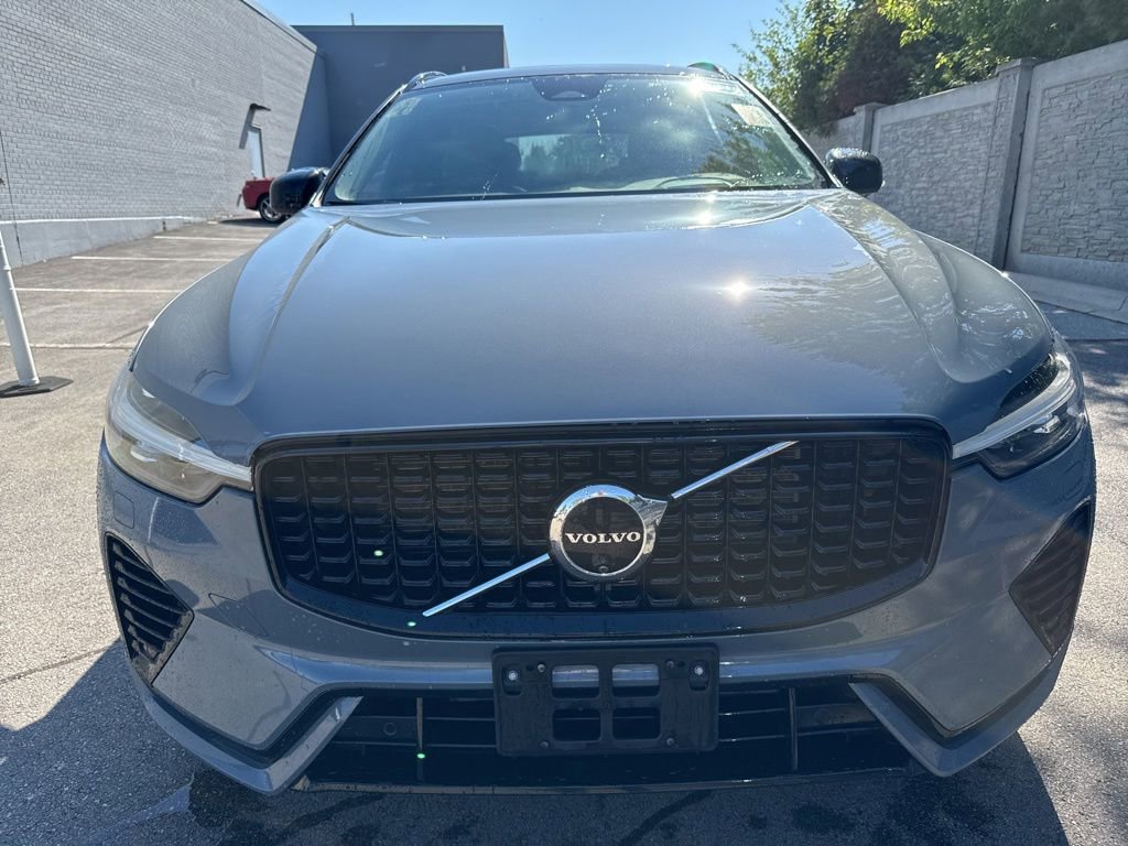 Used 2024 Volvo XC60 T8 Ultimate w/ Protection Package Premier AWD/4WD image 10