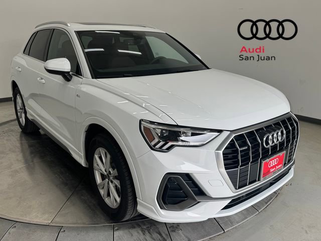 Certified 2025 Audi Q3 2.0T Premium w/ Convenience Package