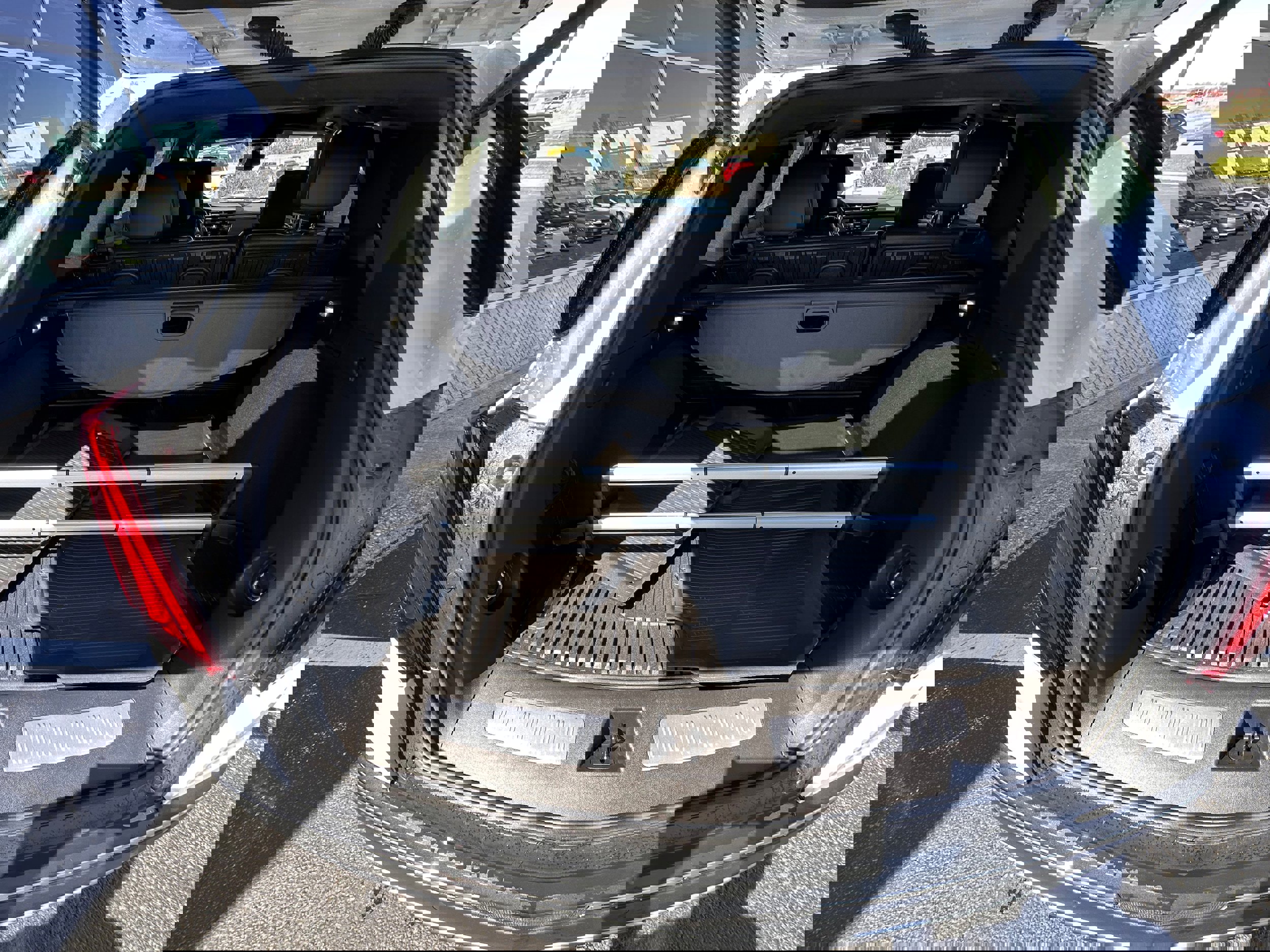 Used 2022 Cadillac XT5 Premium Luxury w/ Platinum Package image 9