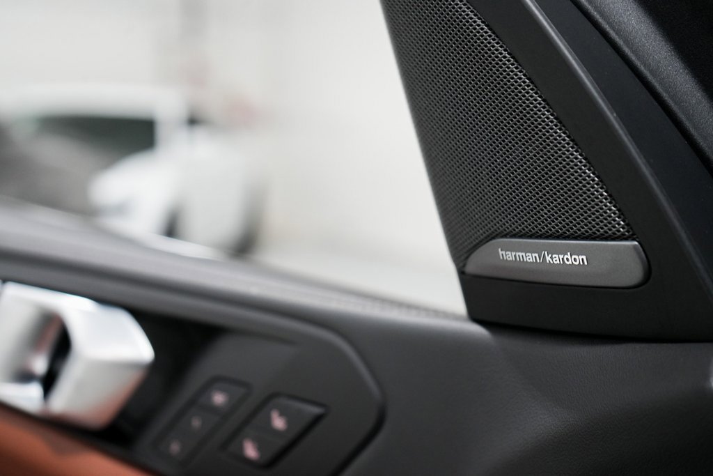 Used 2025 BMW X5 M60i image 36