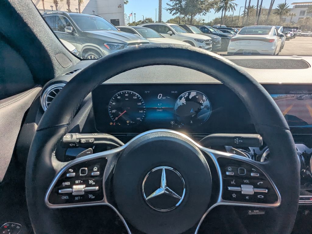 Certified 2022 Mercedes-Benz GLA 250 w/ Premium Package Lite image 11