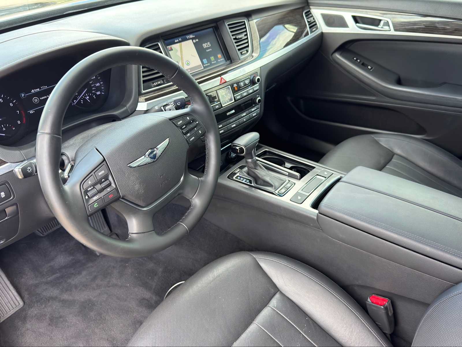 Used 2020 Genesis G80 3.8 RWD image 10