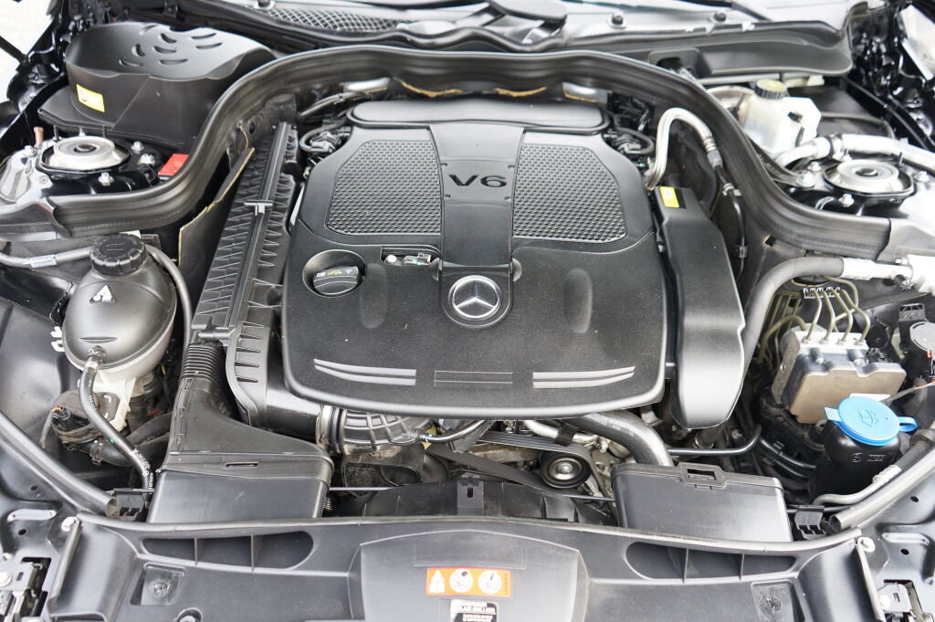 Used 2014 Mercedes-Benz E 350 Sedan image 10