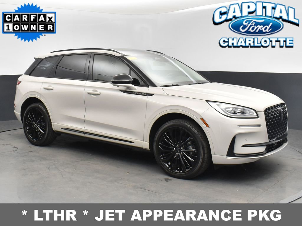 Used 2024 Lincoln Corsair Reserve w/ Equipment Group 201A image 3