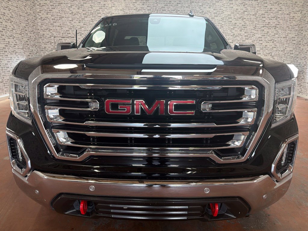 Used 2019 GMC Sierra 1500 SLT w/ SLT Premium Plus Package AWD/4WD image 2