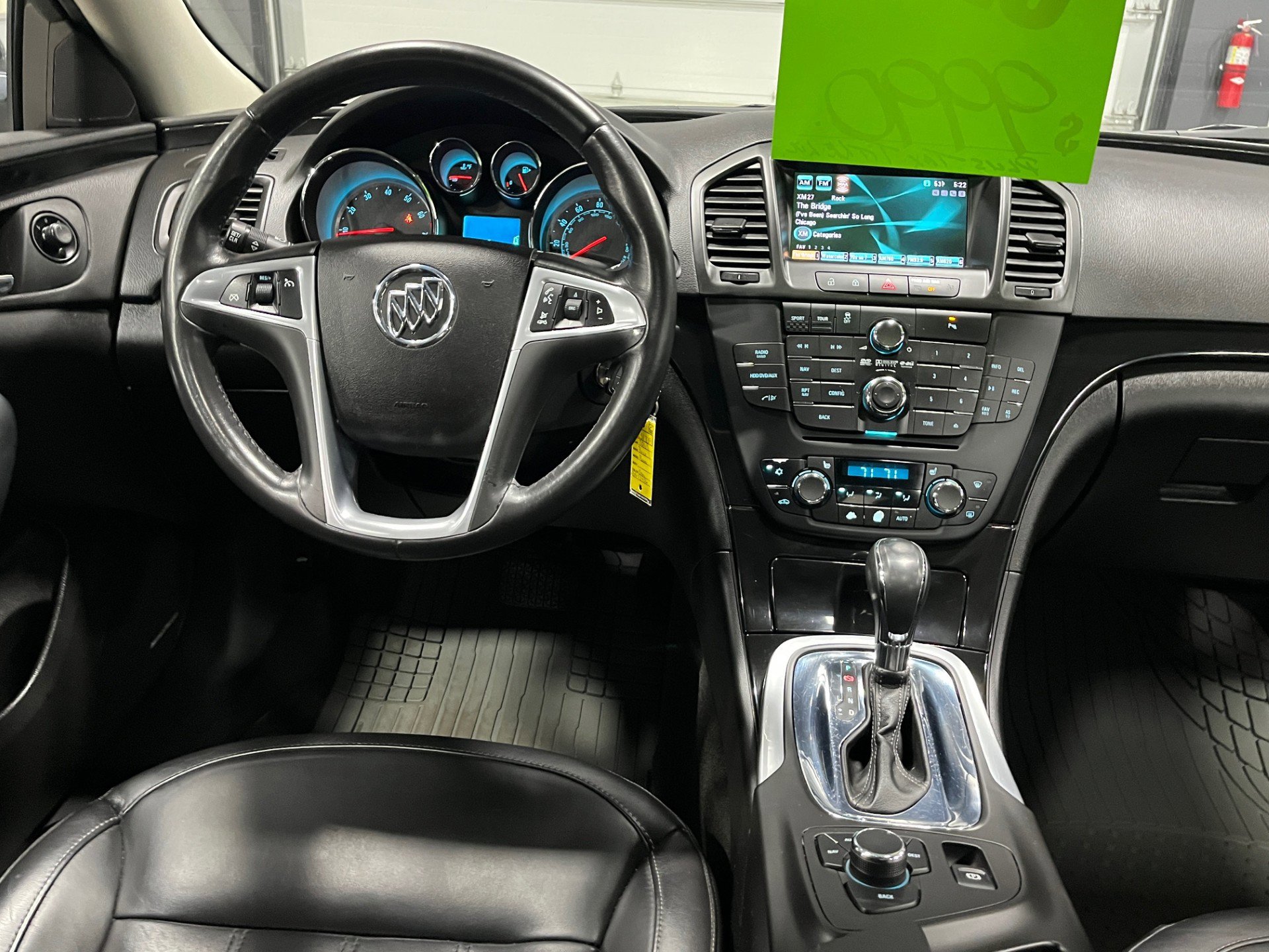 Used 2011 Buick Regal CXL Turbo w/ TO7 Preferred Equipment Group image 12