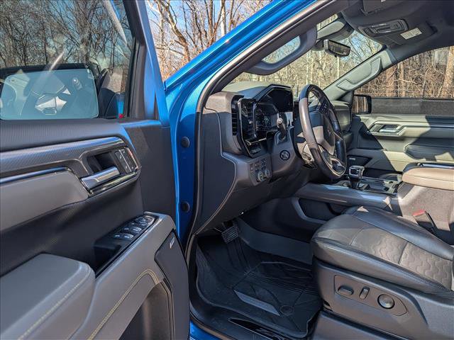 Used 2022 Chevrolet Silverado 1500 ZR2 w/ Technology Package image 27