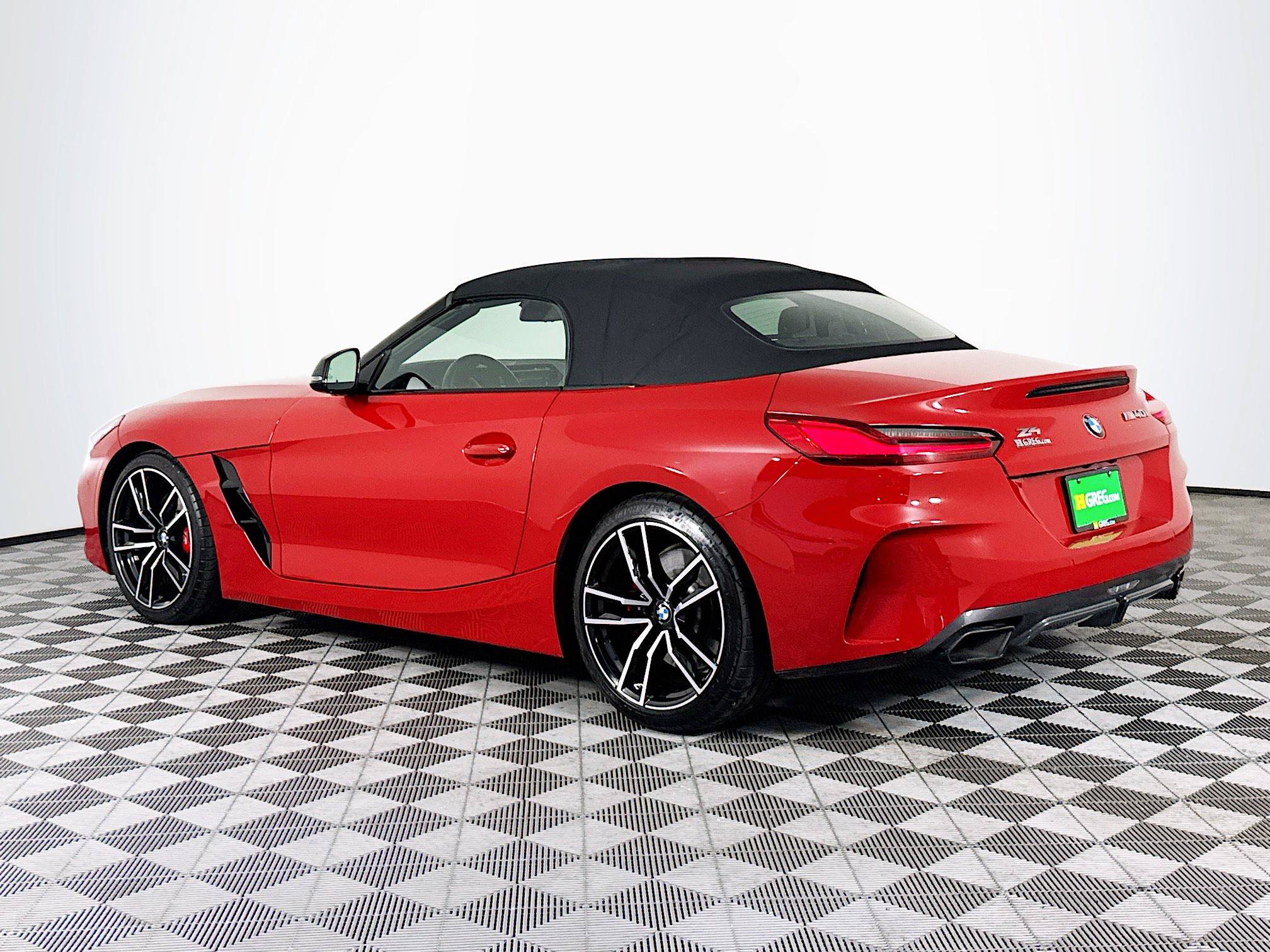 Used 2023 BMW Z4 M40i w/ Premium Package RWD image 6
