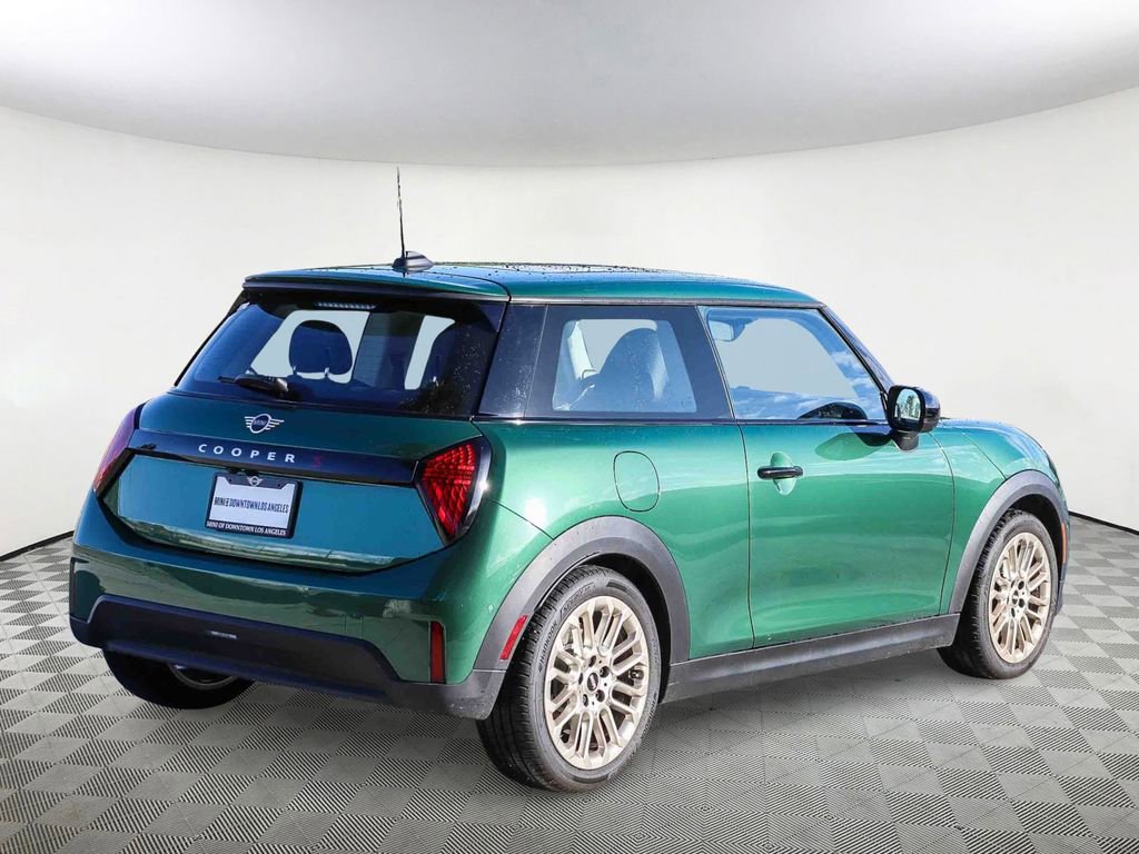 Used 2025 MINI Cooper S FWD image 5