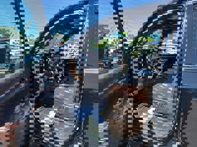 Used 2024 GMC Sierra 3500 Denali w/ Denali Reserve Package image 17