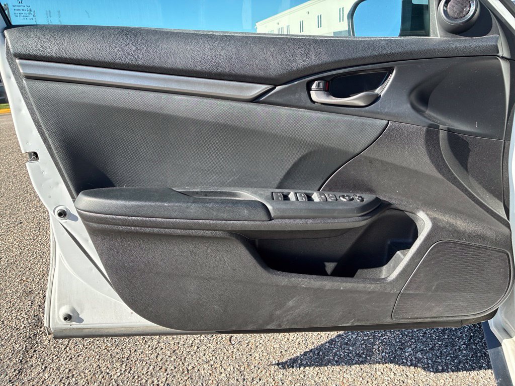 Used 2021 Honda Civic Sport image 10