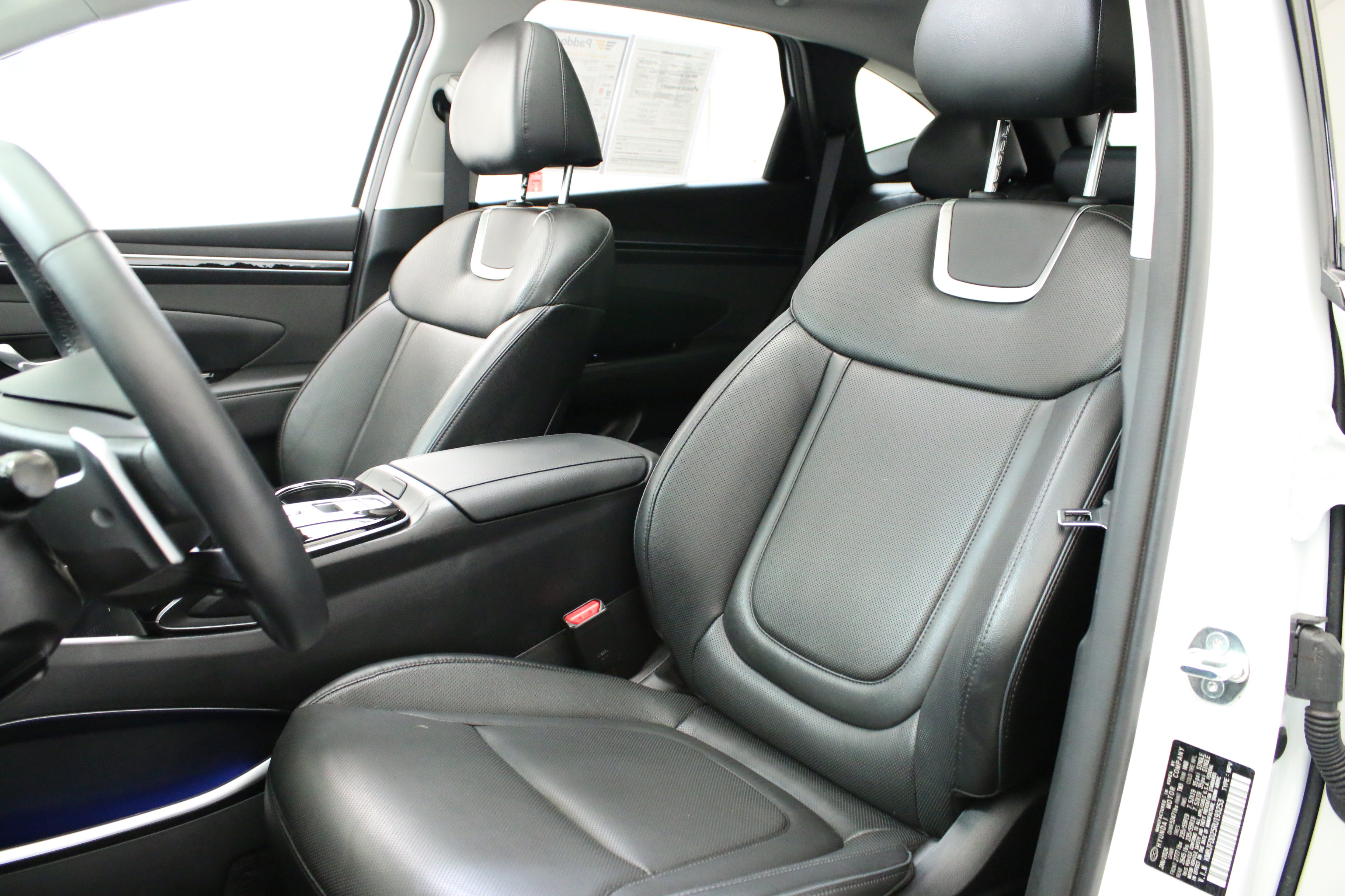 Used 2024 Hyundai Tucson Limited AWD/4WD image 23