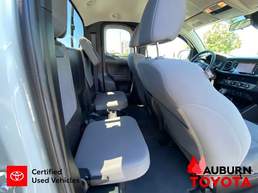Certified 2021 Toyota Tacoma SR w/ SR Convenience Package AWD/4WD image 17