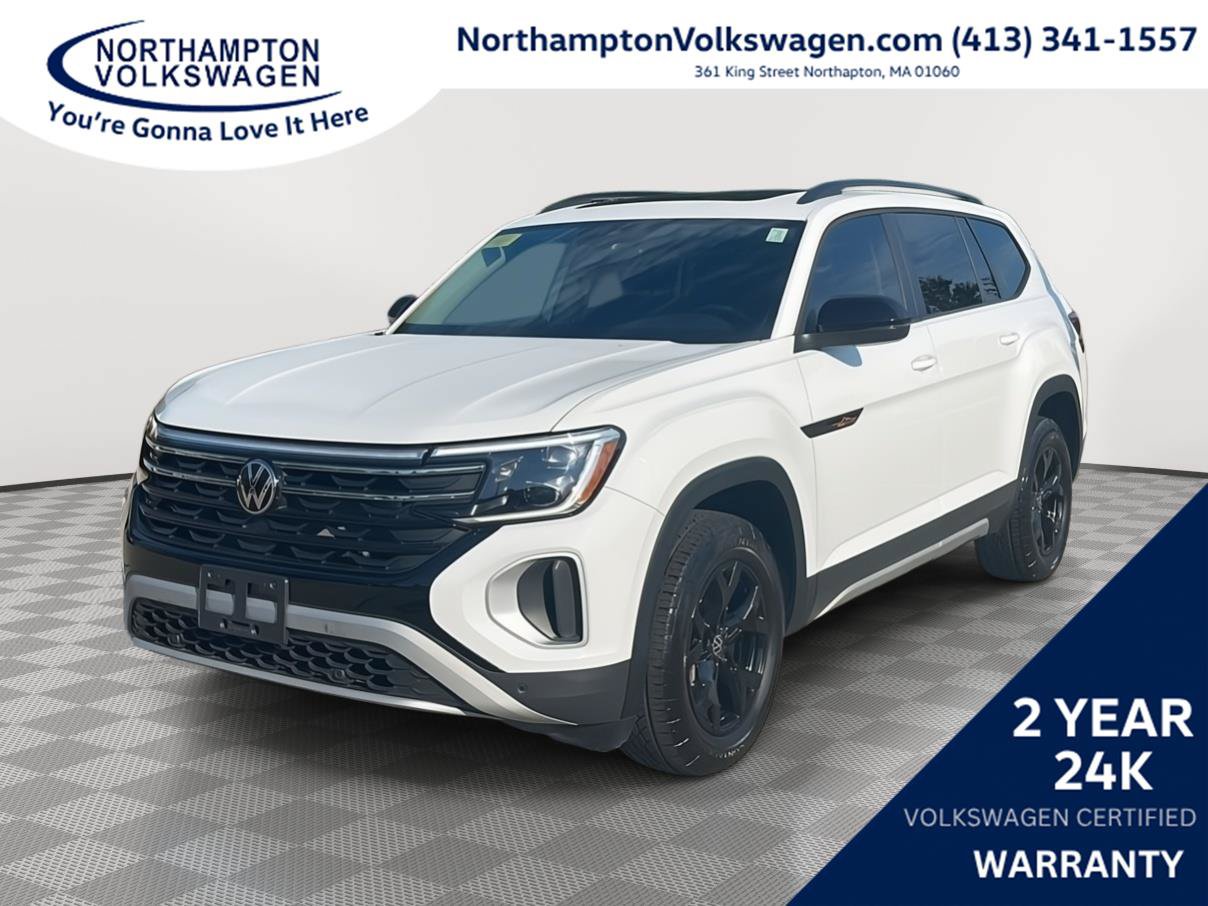 Used 2024 Volkswagen Atlas Peak Edition SE AWD/4WD image 1