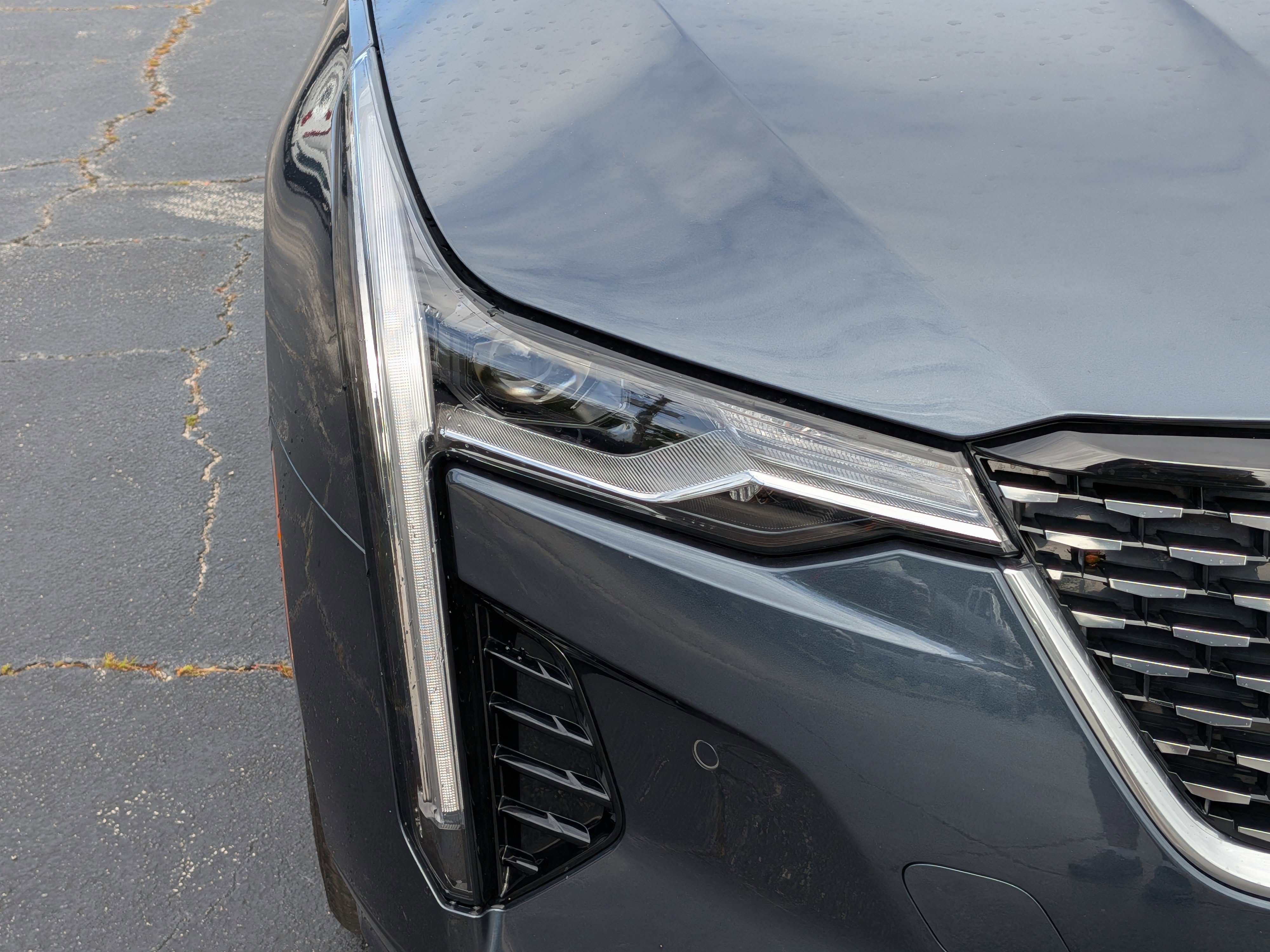 Certified 2025 Cadillac CT4 Premium Luxury RWD image 10