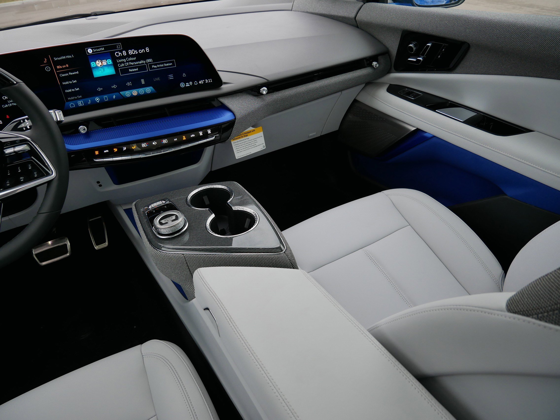 New 2026 Cadillac Optiq Luxury 1 w/ LPO, Floor Liner Package image 9