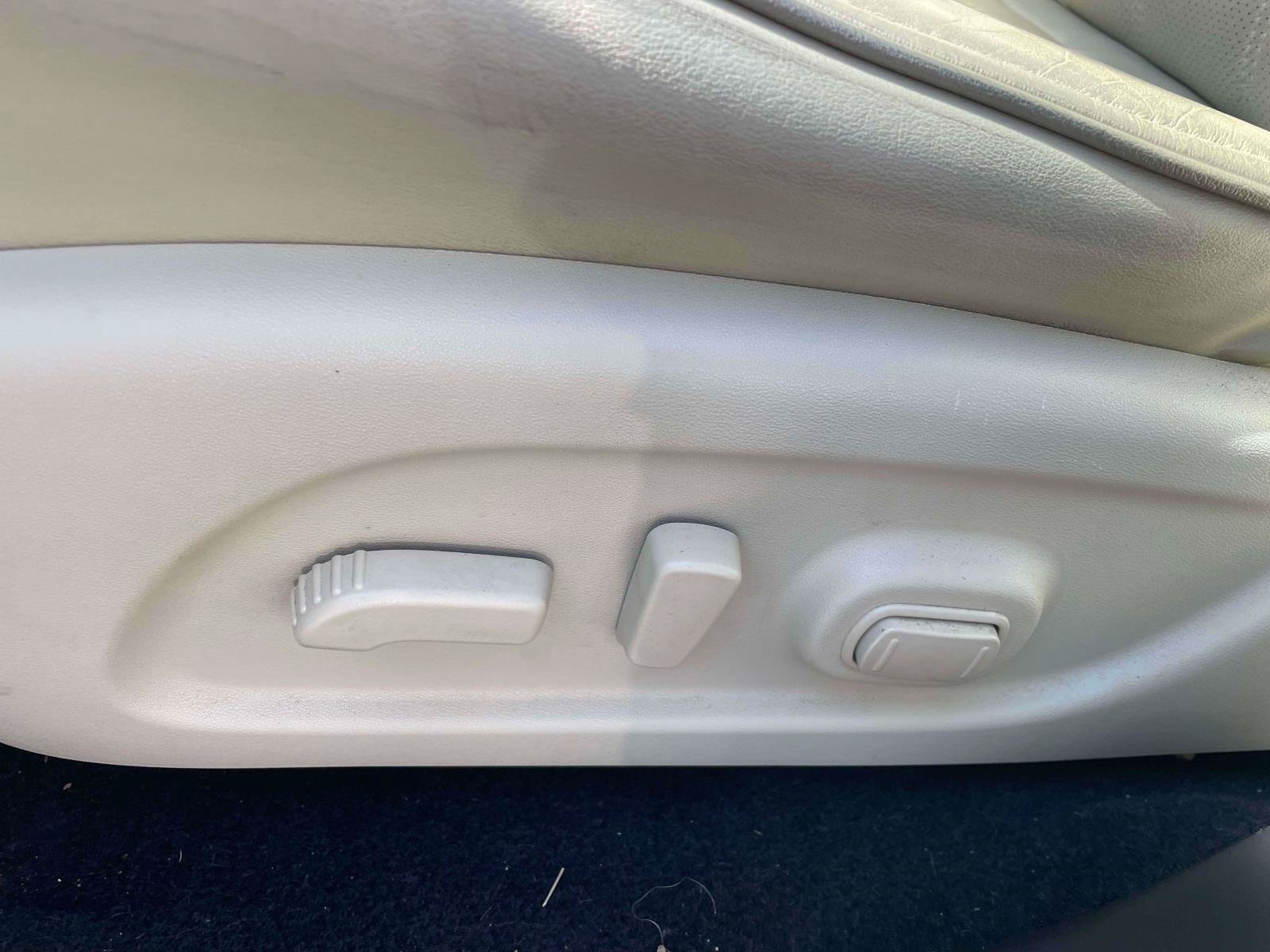 Used 2019 INFINITI QX60 Luxe w/ Essential Package AWD/4WD image 12