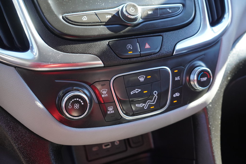 Used 2024 Chevrolet Equinox LS FWD image 26