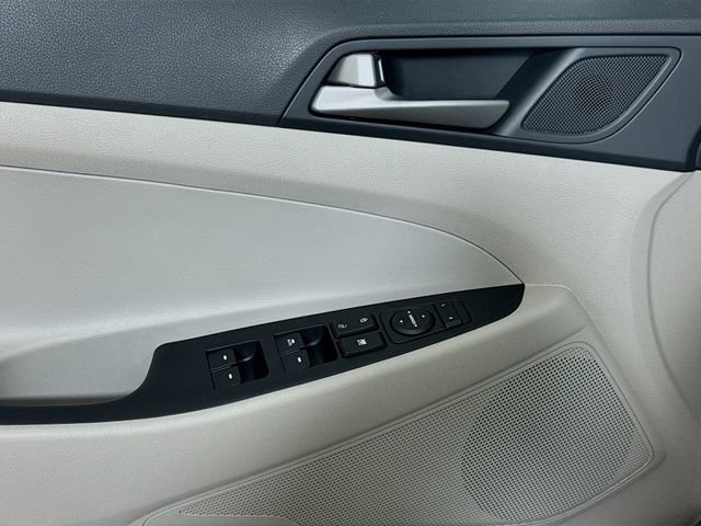 Used 2018 Hyundai Tucson Value AWD/4WD image 14
