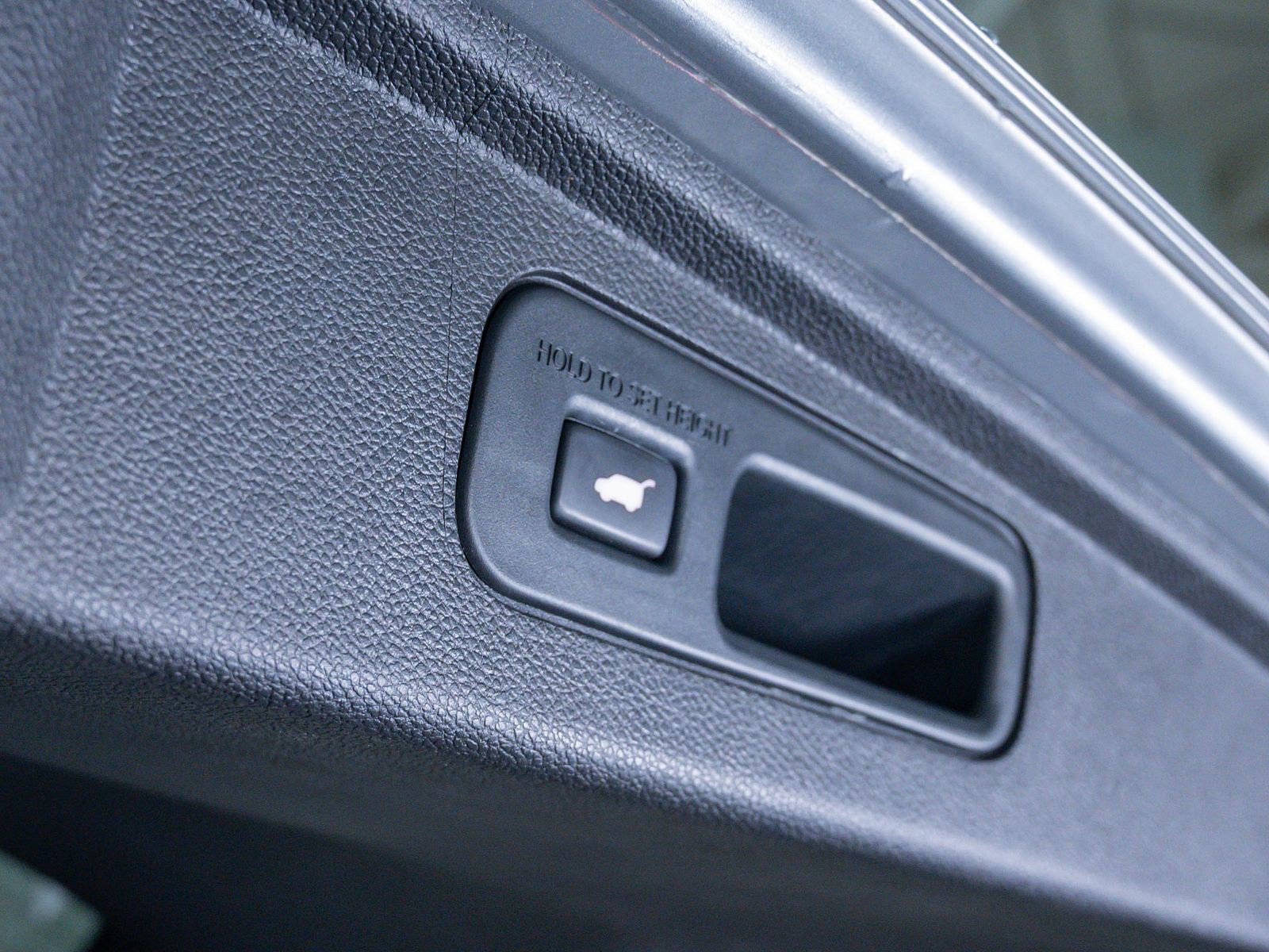 Used 2023 Honda Odyssey Elite image 8