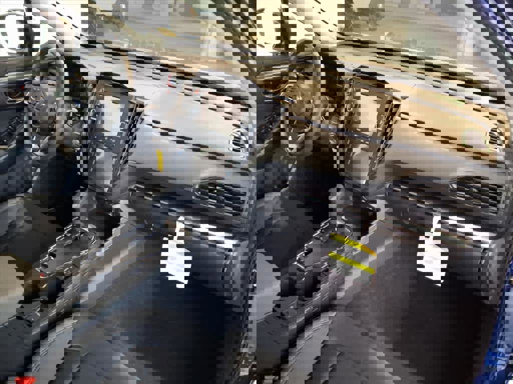 Used 2025 Subaru Impreza 2.0i image 21