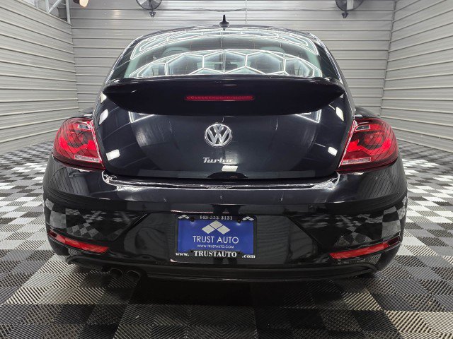 Used 2018 Volkswagen Beetle 2.0T S w/ Style & Comfort Package For S FWD image 7