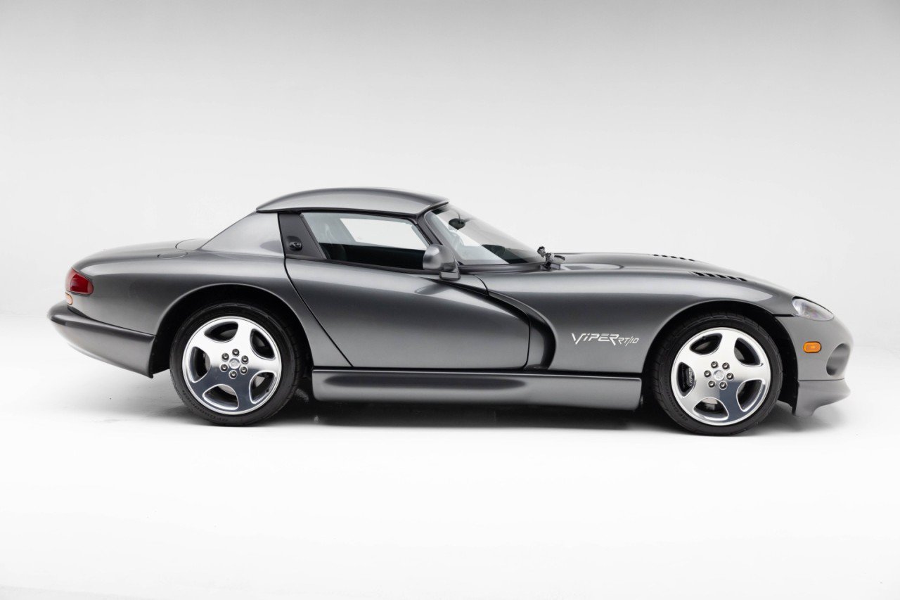 Used 2002 Dodge Viper RT/10 RWD image 23