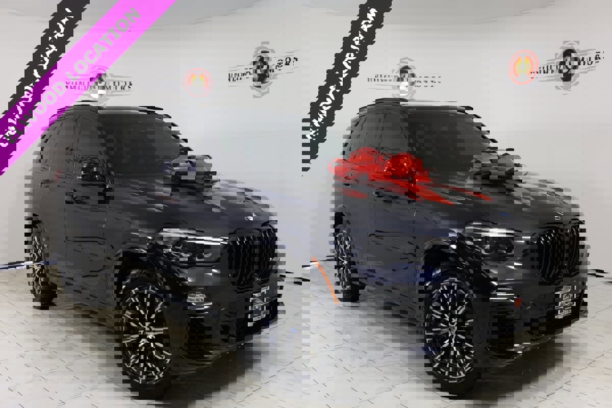 Used 2020 BMW X5 M50i w/ Premium Package image 1