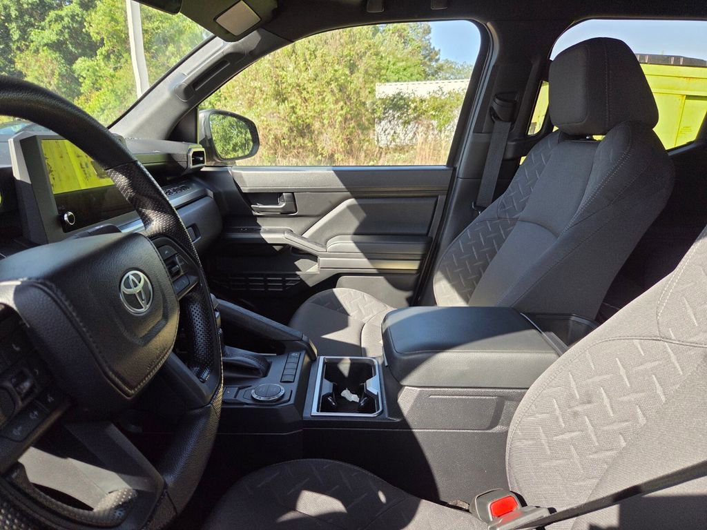 Used 2025 Toyota Tacoma SR5 image 6