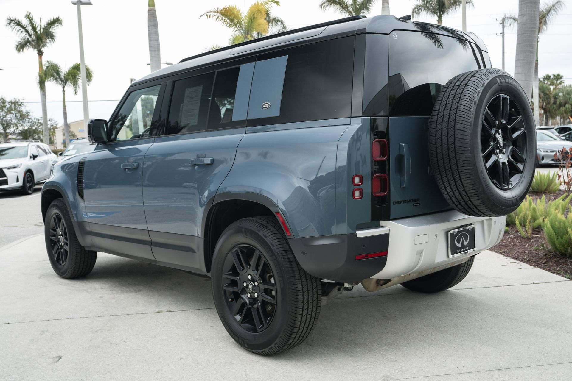 Used 2022 Land Rover Defender 110 SE image 23