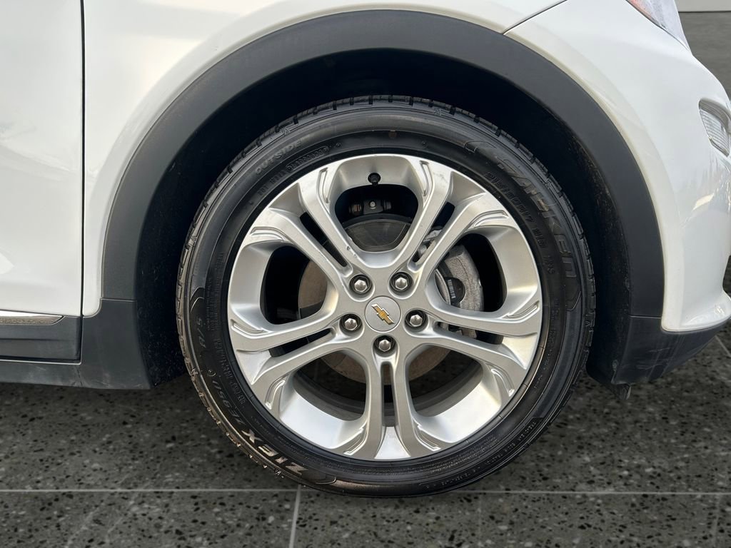 Used 2021 Chevrolet Bolt LT image 9