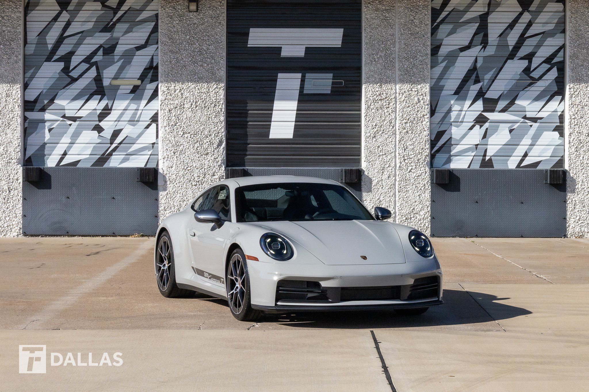 Used 2025 Porsche 911 Carrera T image 1