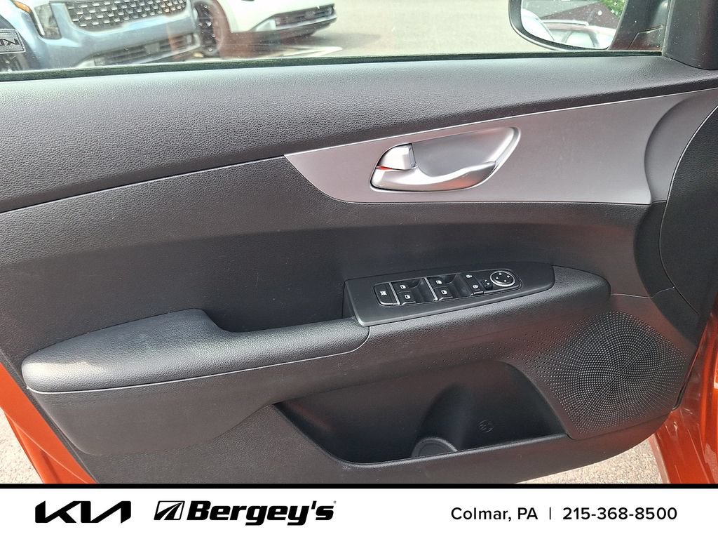Certified 2023 Kia Forte LXS FWD image 15