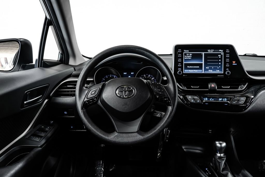 Used 2021 Toyota C-HR LE FWD image 22