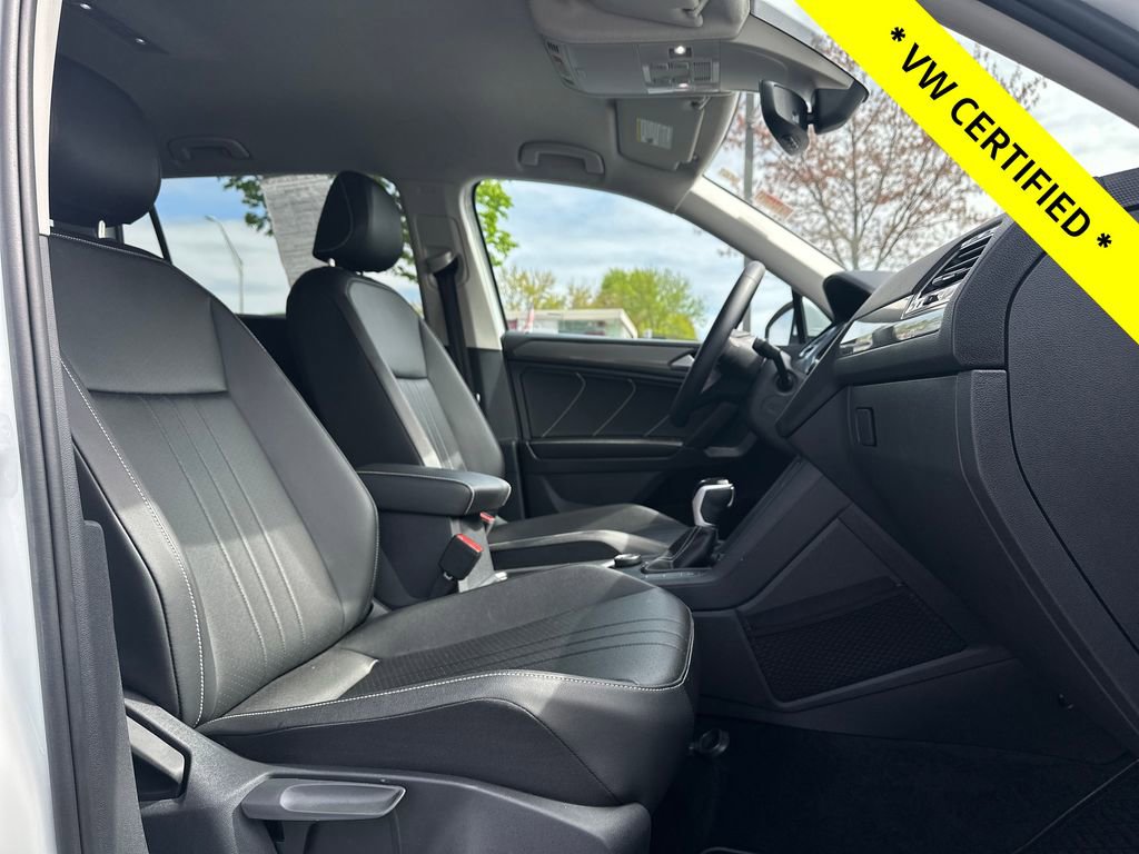 Certified 2023 Volkswagen Tiguan SE AWD/4WD image 17