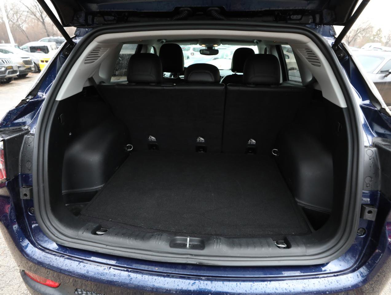 Used 2018 Jeep Compass Limited w/ Navigation Group image 14