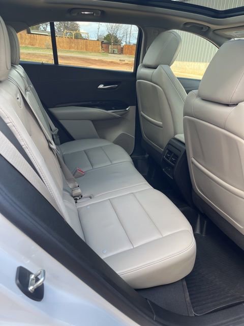 Used 2020 Cadillac XT4 Premium Luxury w/ Technology Package image 10